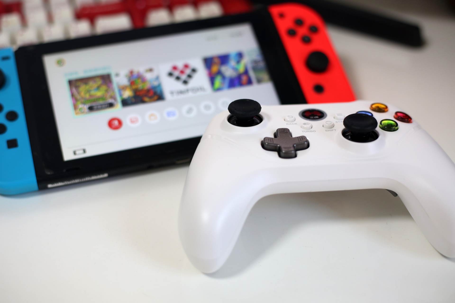 玩遍三大平台<strong></p>
<p>火币Pro平台</strong>，北通阿修罗2Pro多模版体验