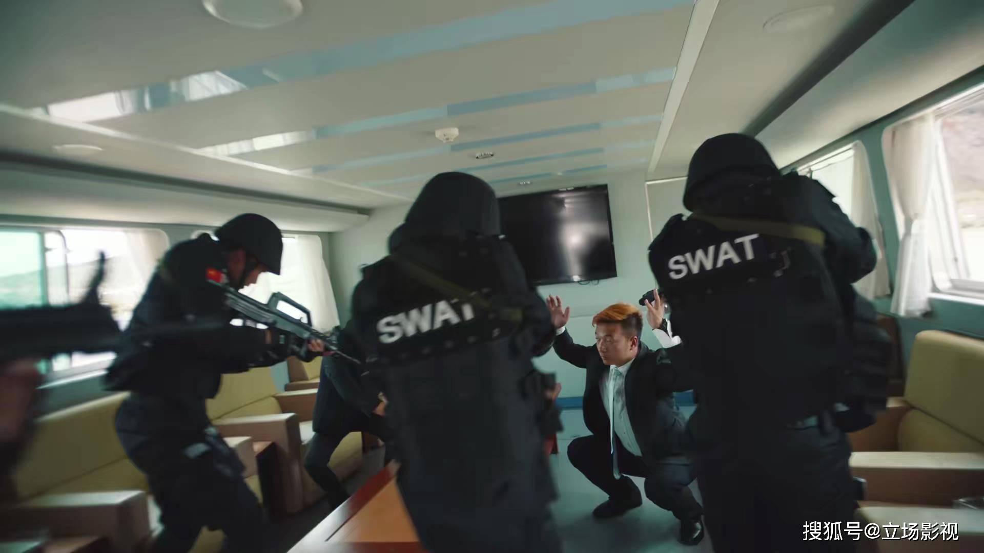 郭京飞《杠杆》今晚开播<strong></p>
<p>火币网杠杆</strong>，8位实力派，5网联播，也该火了吧