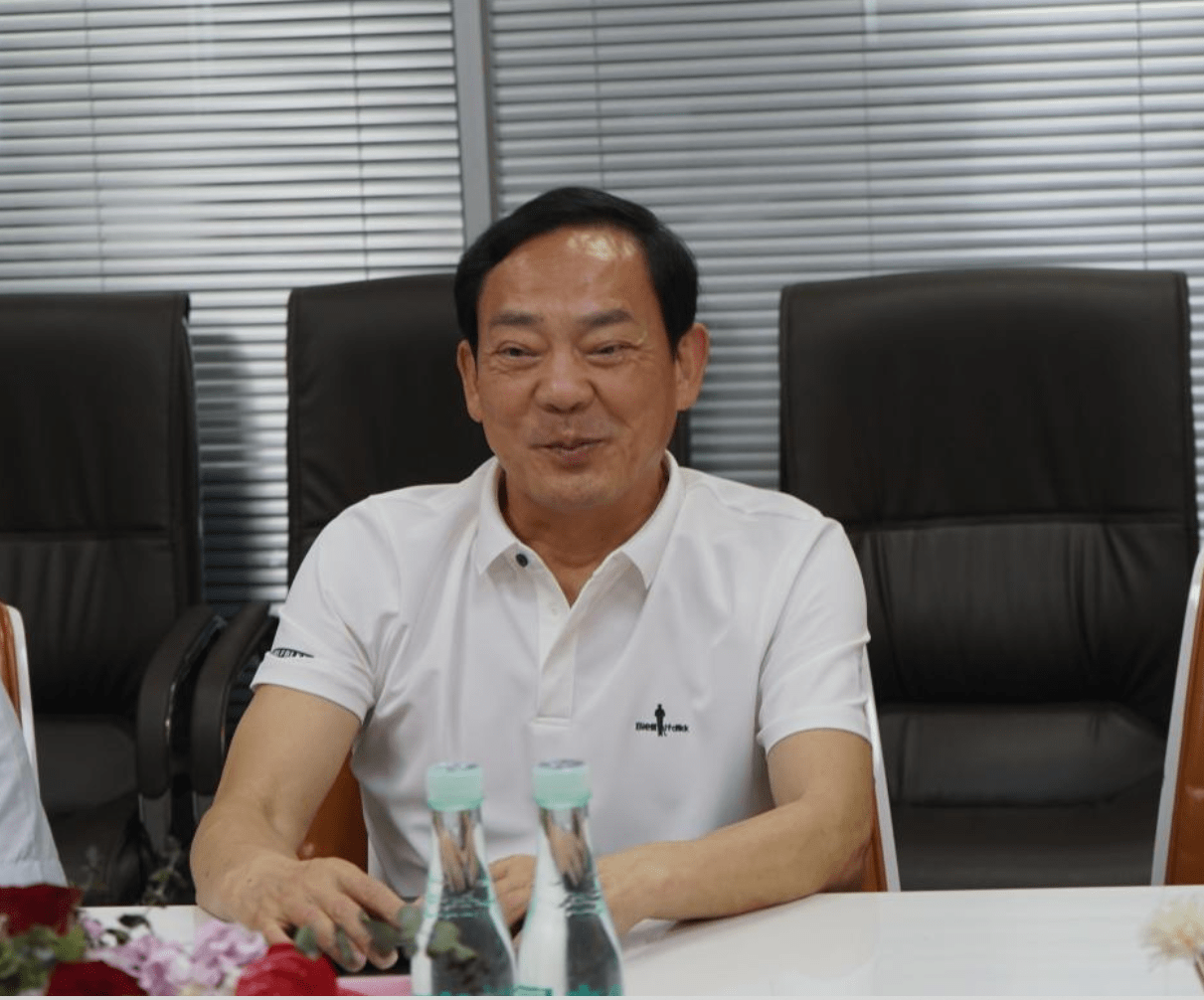 南山区退役军人事务局薛局长一行莅临易签链公司指导工作