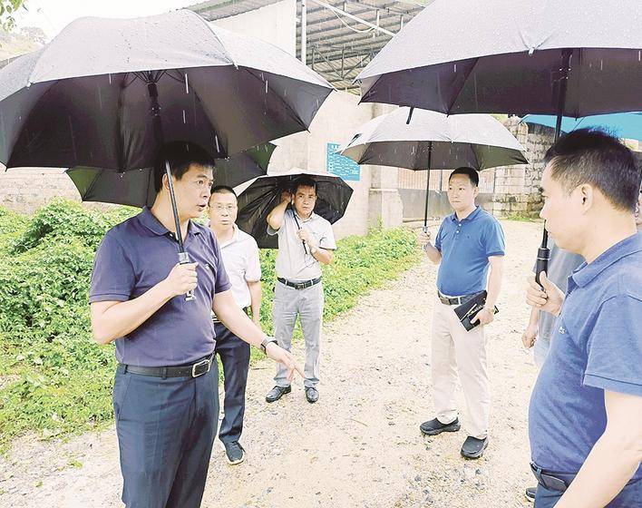 拧紧“责任链” 扣紧“防汛链”