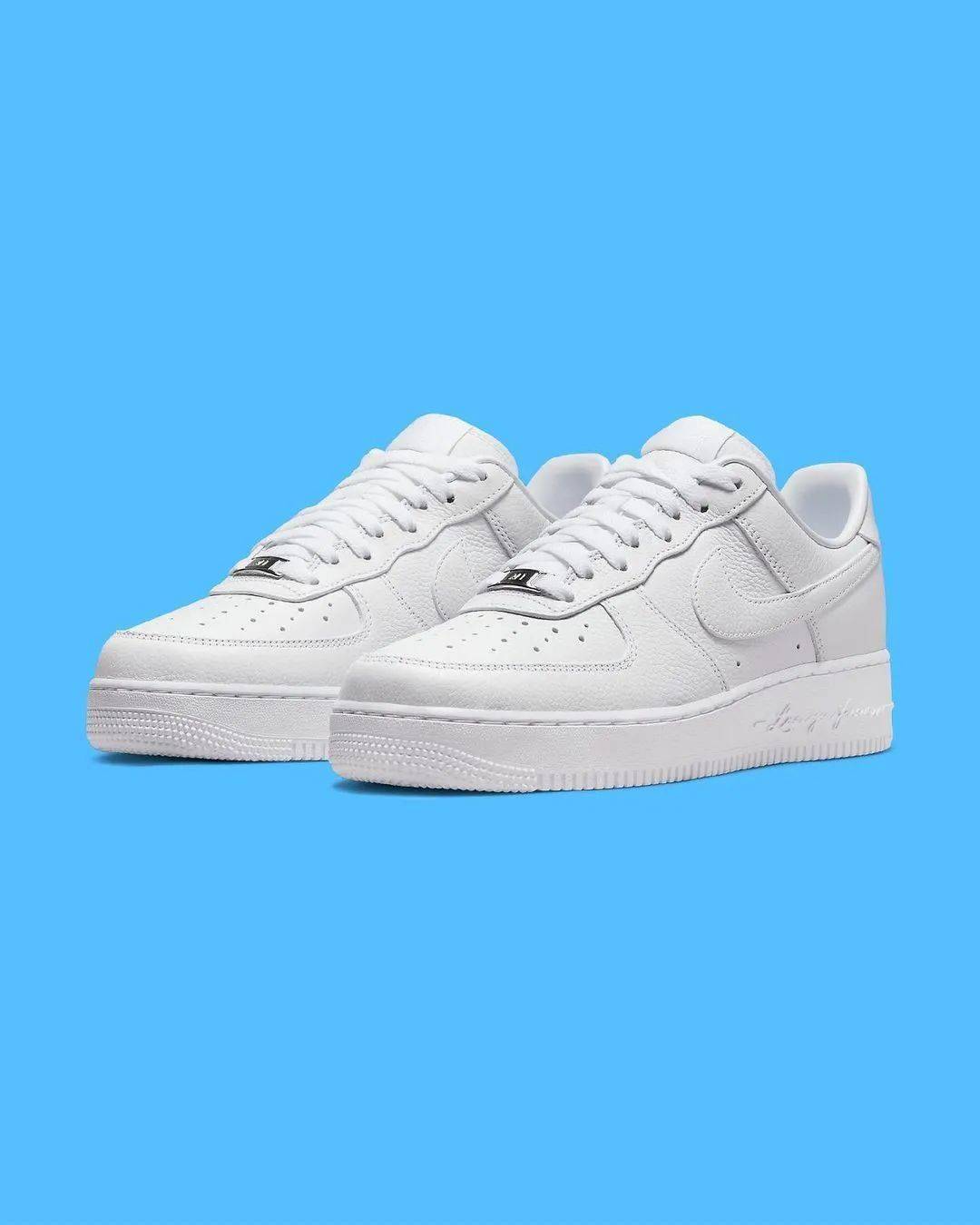 「 Drake x Nike · ​Stussy x Nike ​| XH55球鞋新闻 」