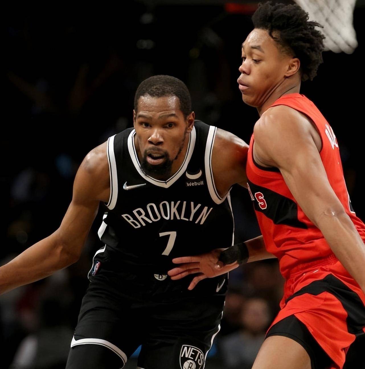 U、美国媒体透露<strong></p>
<p>U网</strong>，杜兰特的交易已经完成，他以九分之一的比例加盟猛龙队，网