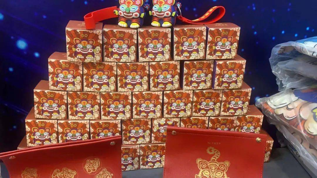 面值3元！首枚异形币开约！650万枚虎币取消发行？这种疯涨的币<strong></p>
<p>万币</strong>，还有机会约！