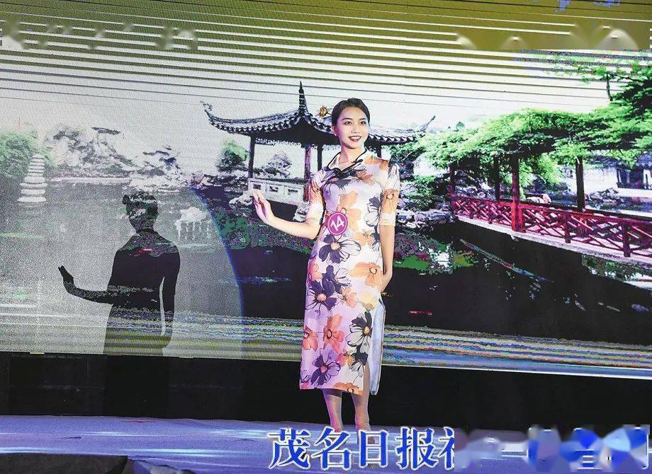 8位选手晋级<strong></p>
<p>龙阁</strong>！“海龙阁饼业”2022茂名荔枝文化形象大使选拔赛化州分赛区海选决赛昨晚火热举行