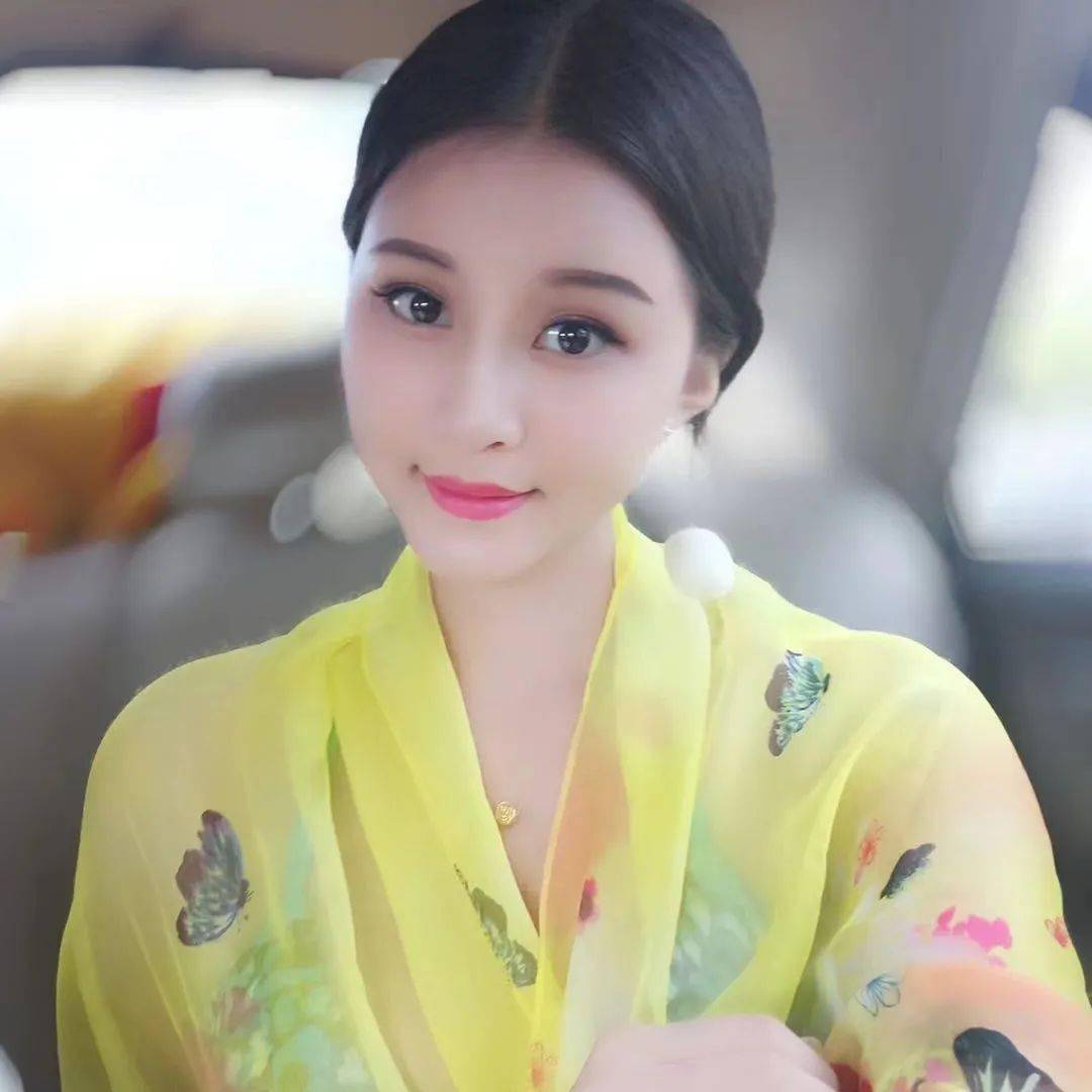 美貌与才华大比拼!&amp;quot;海龙阁饼业&amp;quot;2022茂名荔枝文化形象大使选拔赛信宜分赛区来<strong></p>
<p>龙阁</strong>了