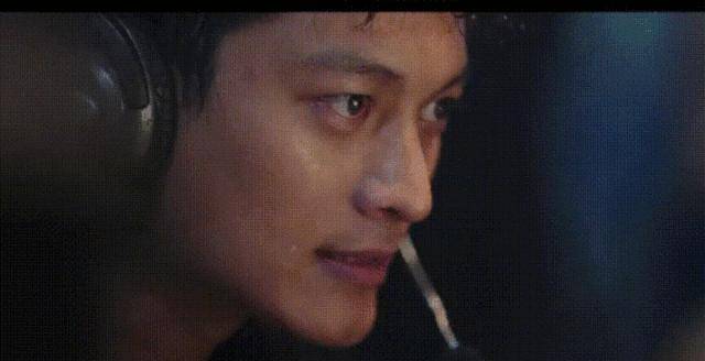 披着游戏皮的悬疑片<strong></p>
<p>1COIN</strong>，《穿越火线》中段高燃，编剧说目前算中能