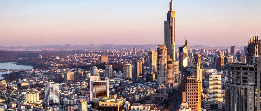 「E闻日报」工信部公布三项C-V2X新标准制定计划