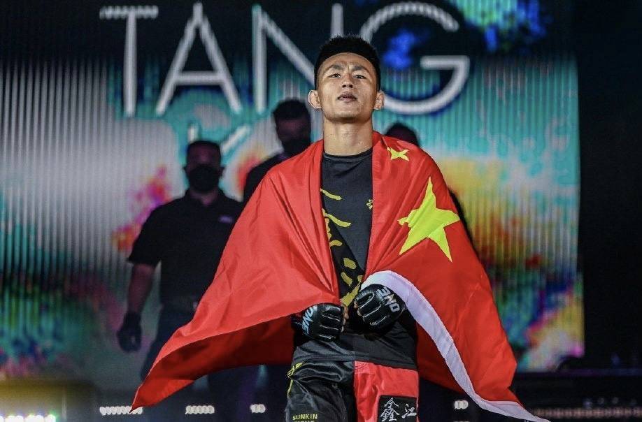 世界冠军扬言要打死中国选手！外媒煽风点火<strong></p>
<p>KO平台</strong>，中国一哥5个字回应