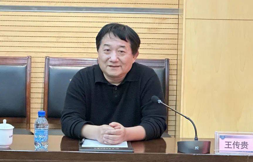 专业引领 鼎力前行——市中心医院召开2023年度国家自然科学基金项目申报培训辅导座谈会