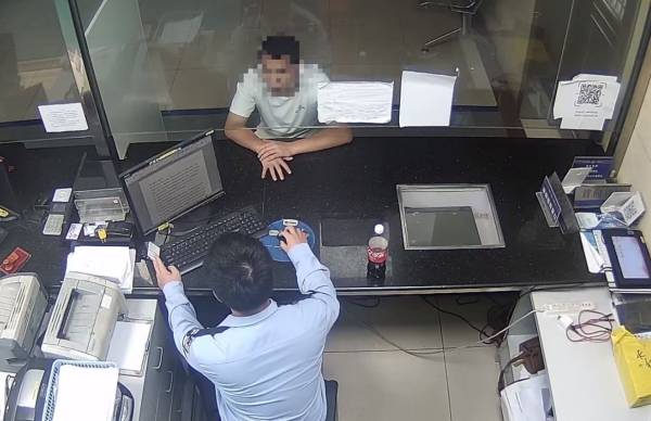 男子凌晨快递巨额现金 竟是为<strong></p>
<p>gate平台</strong>了“抱得美人归”