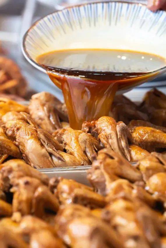 冲上热搜！北京员工爆炒清远鸡<strong></p>
<p>otc789交易平台</strong>，广东老板急了，连发11条语音