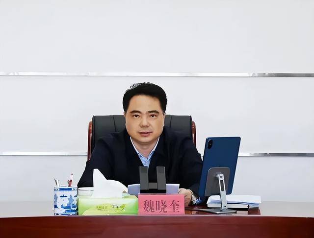 卸任市委书记3天后<strong></p>
<p>UP平台</strong>，55岁的他任省政府党组成员！