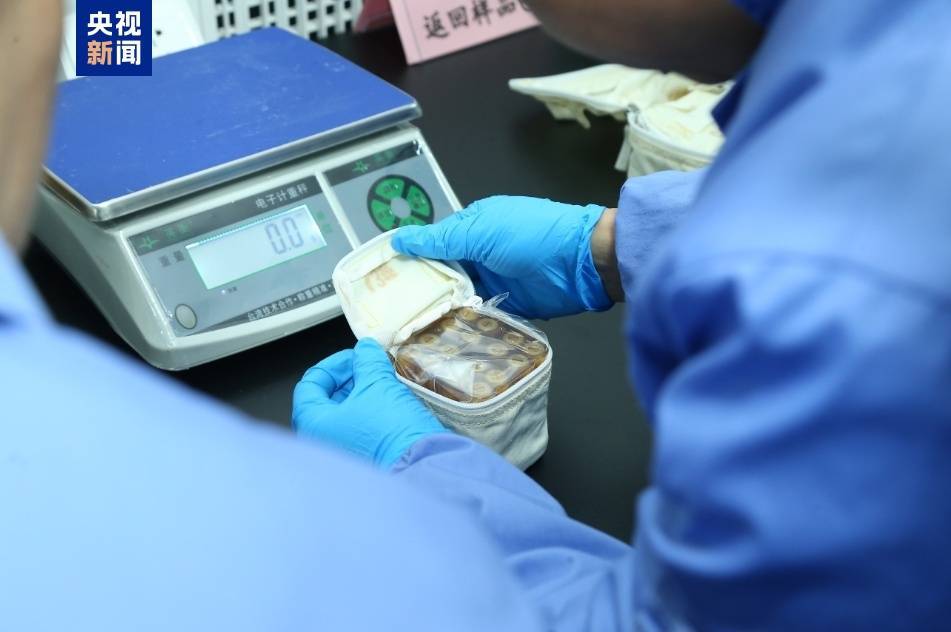 约34.6公斤<strong></p>
<p>币全交易平台</strong>！神十八带回“太空特产” 涉及28项科学实验项目