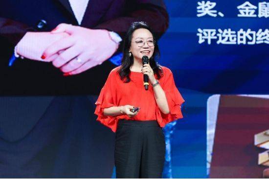 出海吧<strong></p>
<p>币全交易平台</strong>，姐姐！2024中国女性领航者大会暨天下女人国际论坛十周年庆典成功举行