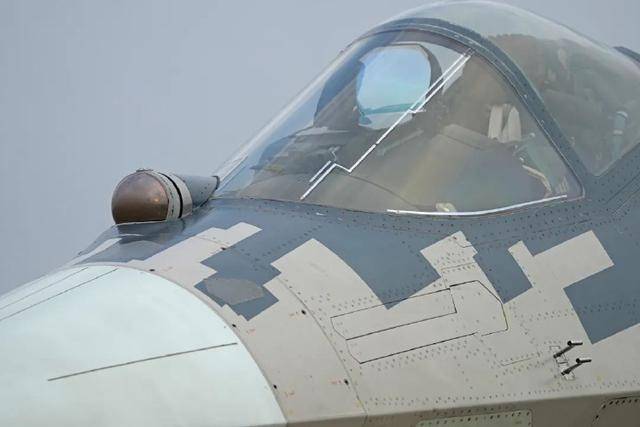 来华苏-57身上<strong></p>
<p>币兑交易平台</strong>，有一个非常明显的细节