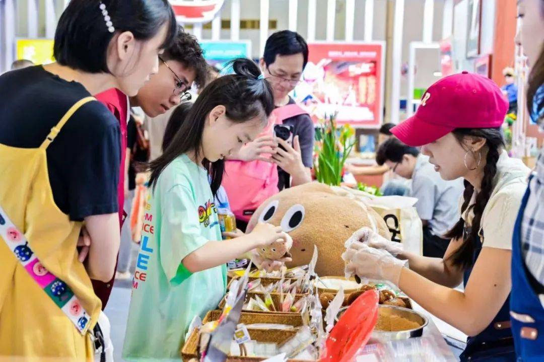 83.39亿元<strong></p>
<p>hotcoin交易平台</strong>！15万人次！详情→