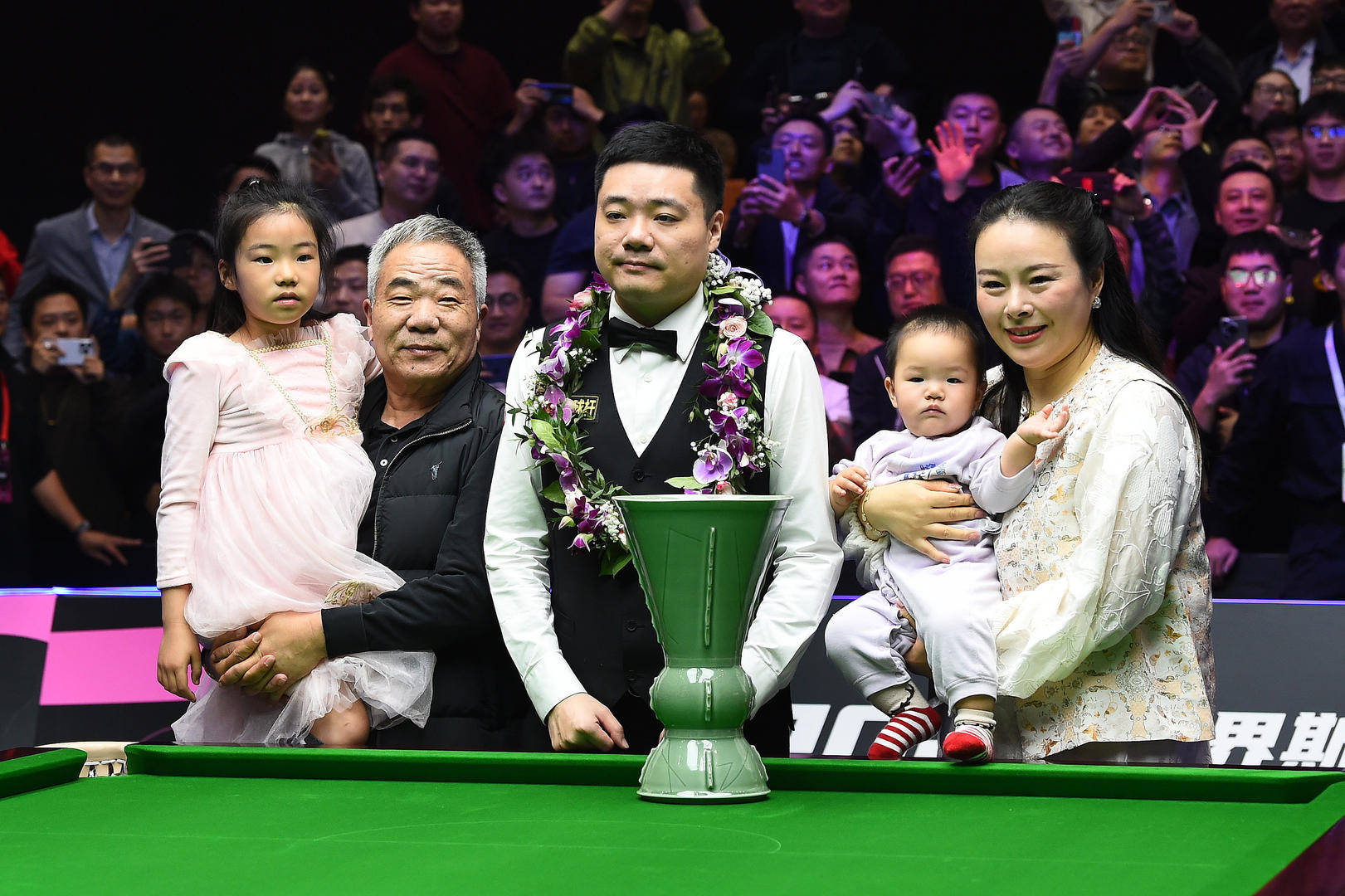 终结5年冠军荒<strong></p>
<p>炒币平台</strong>，37岁的丁俊晖感叹：球迷和我都辛苦，还好我们都挺过来了