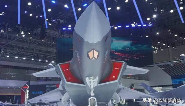 歼35A之后<strong></p>
<p>友利平台</strong>，我国再有一款新型隐身五代战机亮相