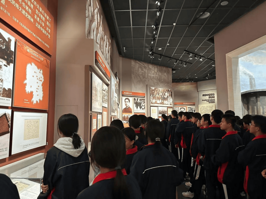 33天内<strong></p>
<p>东盟货币服务平台</strong>，长沙6.6万名学生将奔赴同一地，只为这件事……