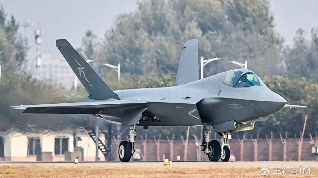 沙特在珠海航展砸下数十亿<strong></p>
<p>biclub交易平台</strong>，多国争相抢购，中方武器含金量在上升