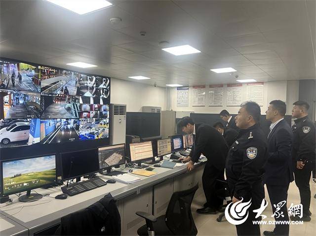 山东济宁一女孩在商场坠亡<strong></p>
<p>biclub交易平台</strong>，其倚靠的扶梯玻璃护栏疑似脱落，警方回应