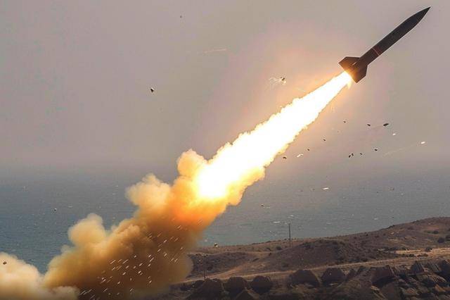 普京刚批准核学说<strong></p>
<p>币安交易所平台</strong>，本土就遭美制导弹袭击，战术核武器已在弦上？