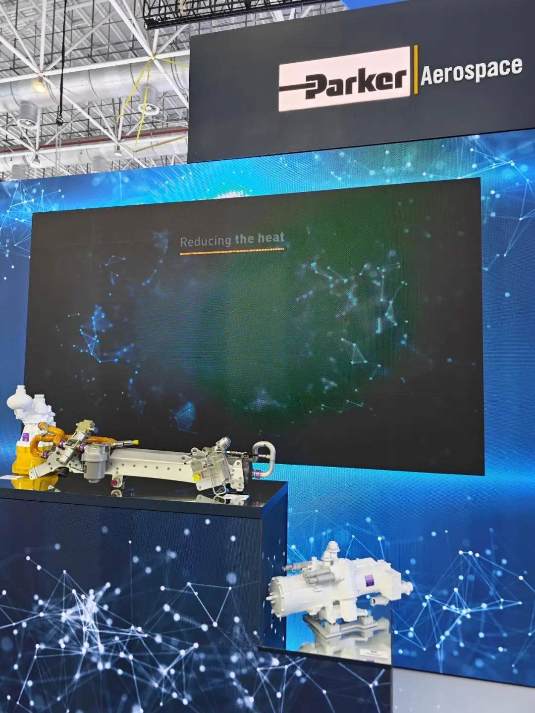 并非“人傻钱多”<strong></p>
<p>公信宝在什么平台交易</strong>，国际发动机厂商的“绿色”决心与中东展商“自主国防”的决心