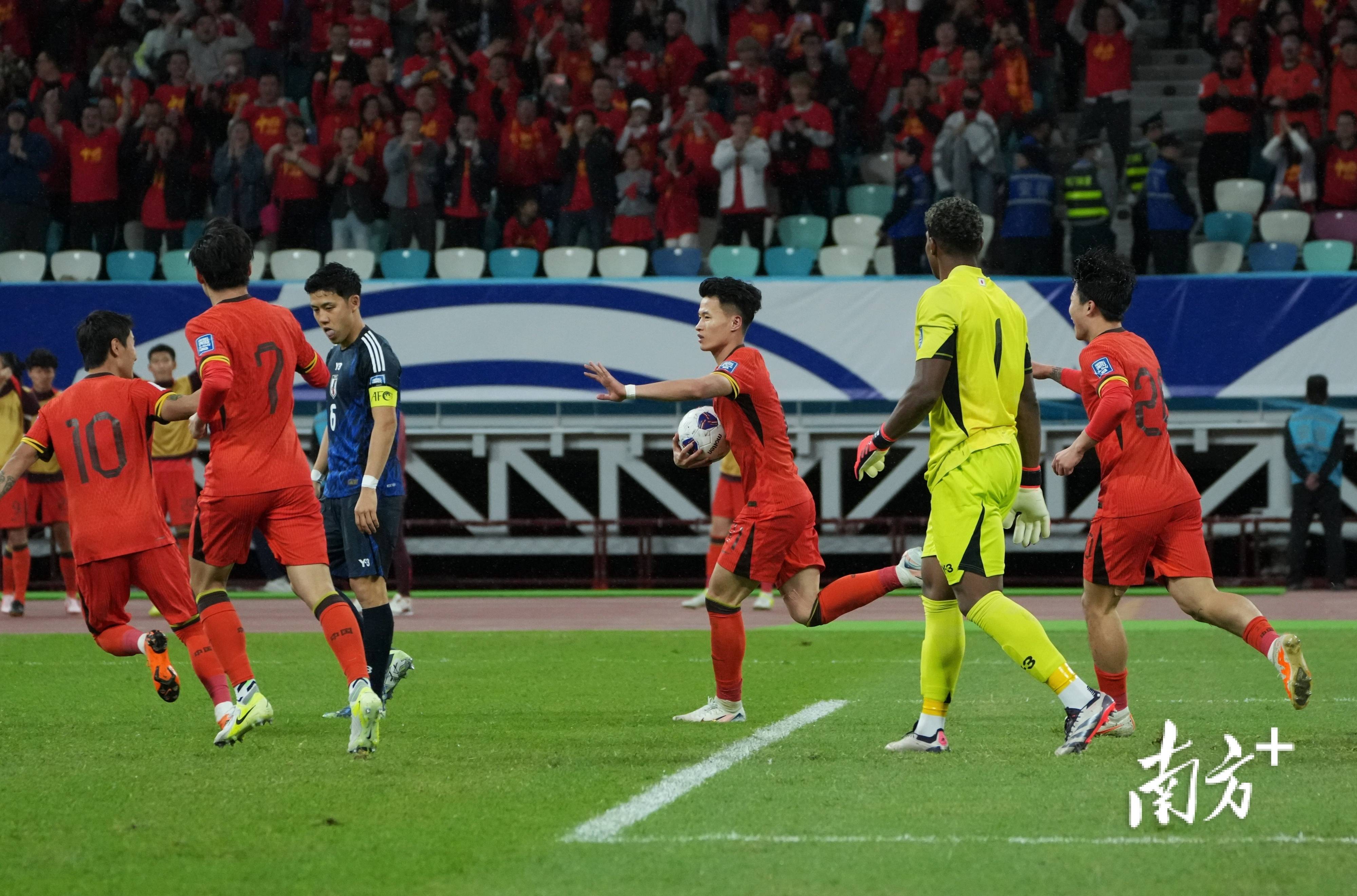 进球功臣、广东仔林良铭：后面的比赛<strong></p>
<p>公信宝在什么平台交易</strong>，会一场一场去拼