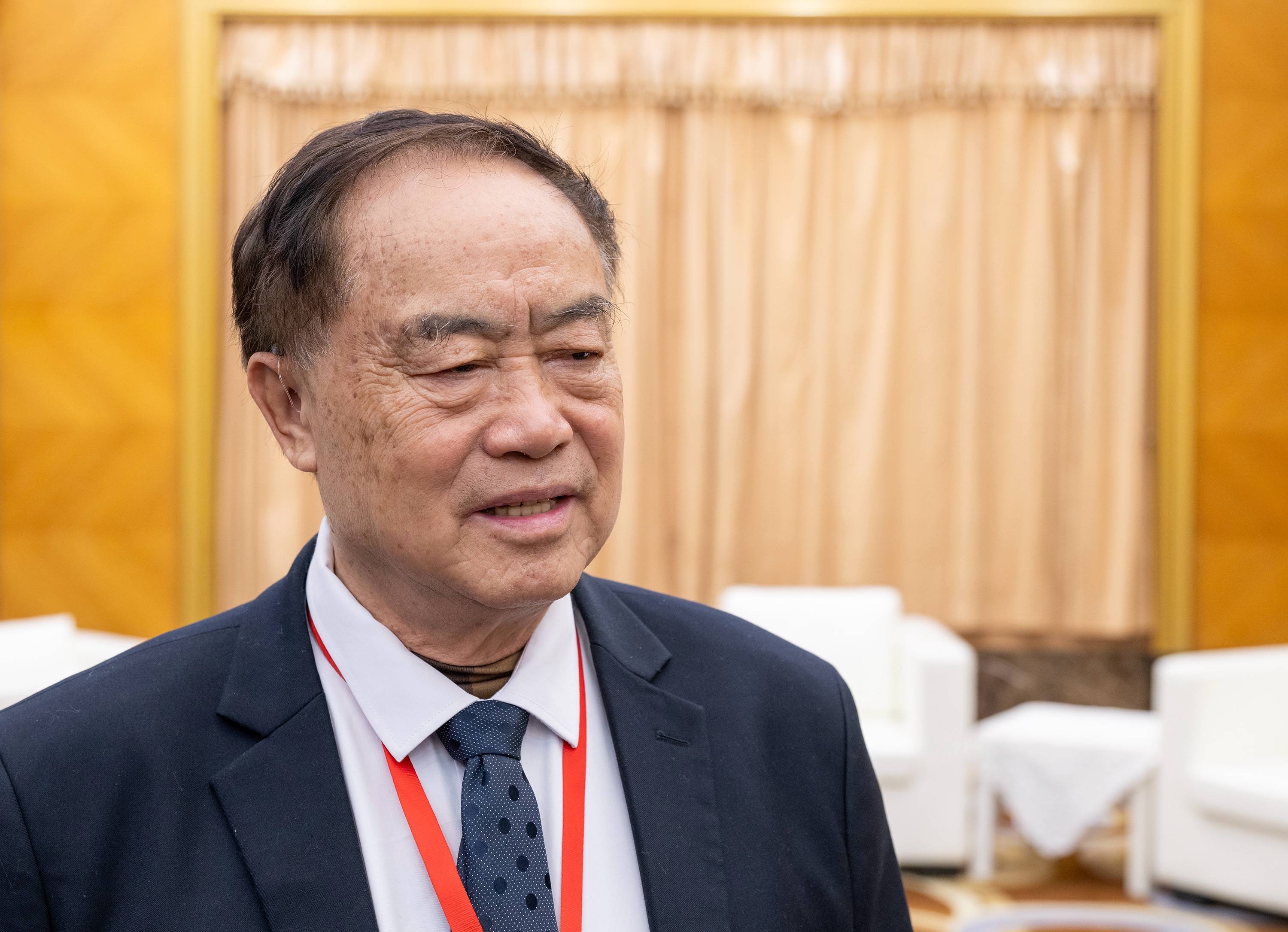 中国工程院院士卢秉恒：建议四川充分利用增材制造技术<strong></p>
<p>公信宝gxs交易平台</strong>，推动制造业创新发展