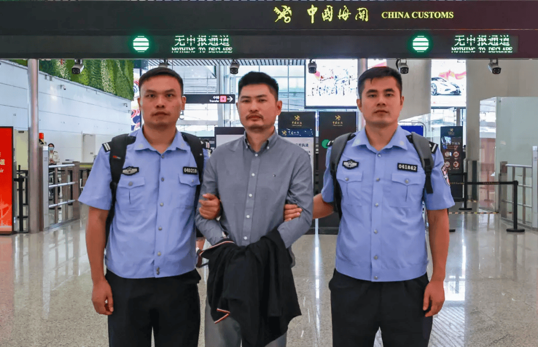 朱芝松、章更生、陆克华等68人被查<strong></p>
<p>exx交易平台下载</strong>，唐仁健、王昊、楼文龙、刘星泰等75人被处分！11月反腐月报公布