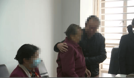 九旬老太赠房给二儿子后反悔：他找了一个女朋友<strong></p>
<p>深圳交易平台</strong>，自己备受冷落