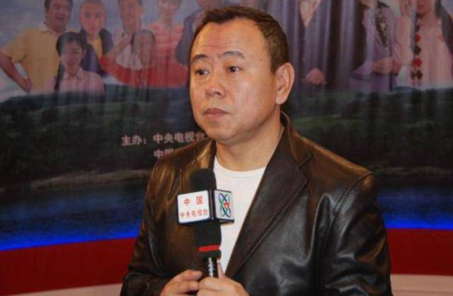 潘长江：我钱花一辈子也花不完<strong></p>
<p>币币通交易平台</strong>，如今67岁却越活越“糊涂”了