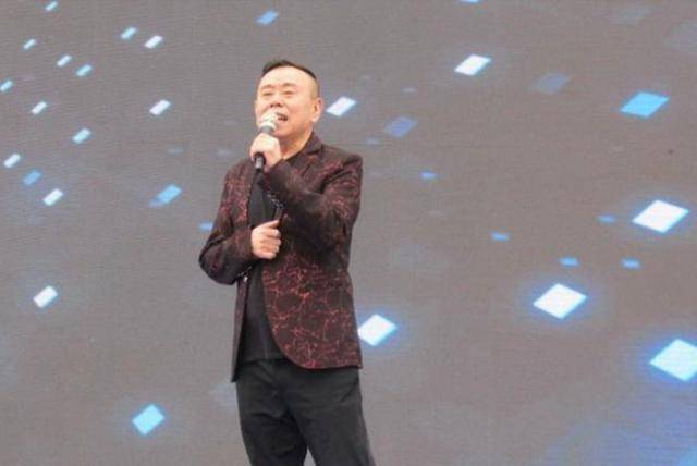 潘长江：我钱花一辈子也花不完<strong></p>
<p>币币通交易平台</strong>，如今67岁却越活越“糊涂”了