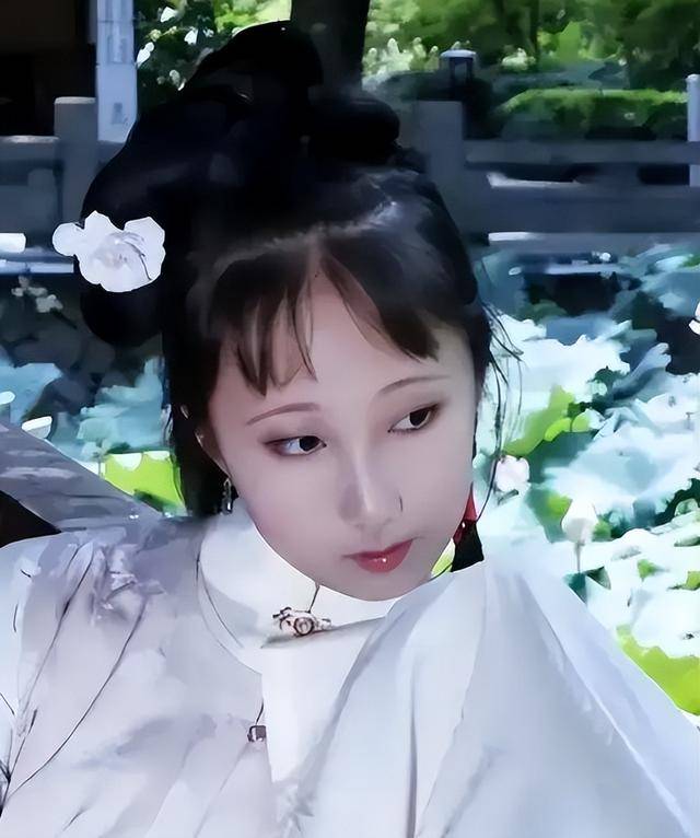 17岁少女神似林黛玉<strong></p>
<p>币币通交易平台</strong>，艺考惊艳评委，网友惊呼：陈晓旭重生！