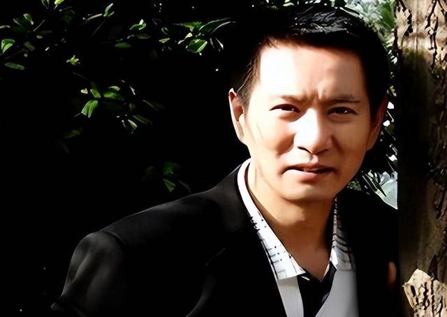 “坏人专业户”姚刚：一生无妻无子<strong></p>
<p>币网交易平台</strong>，如今53岁在千万豪宅一个人住