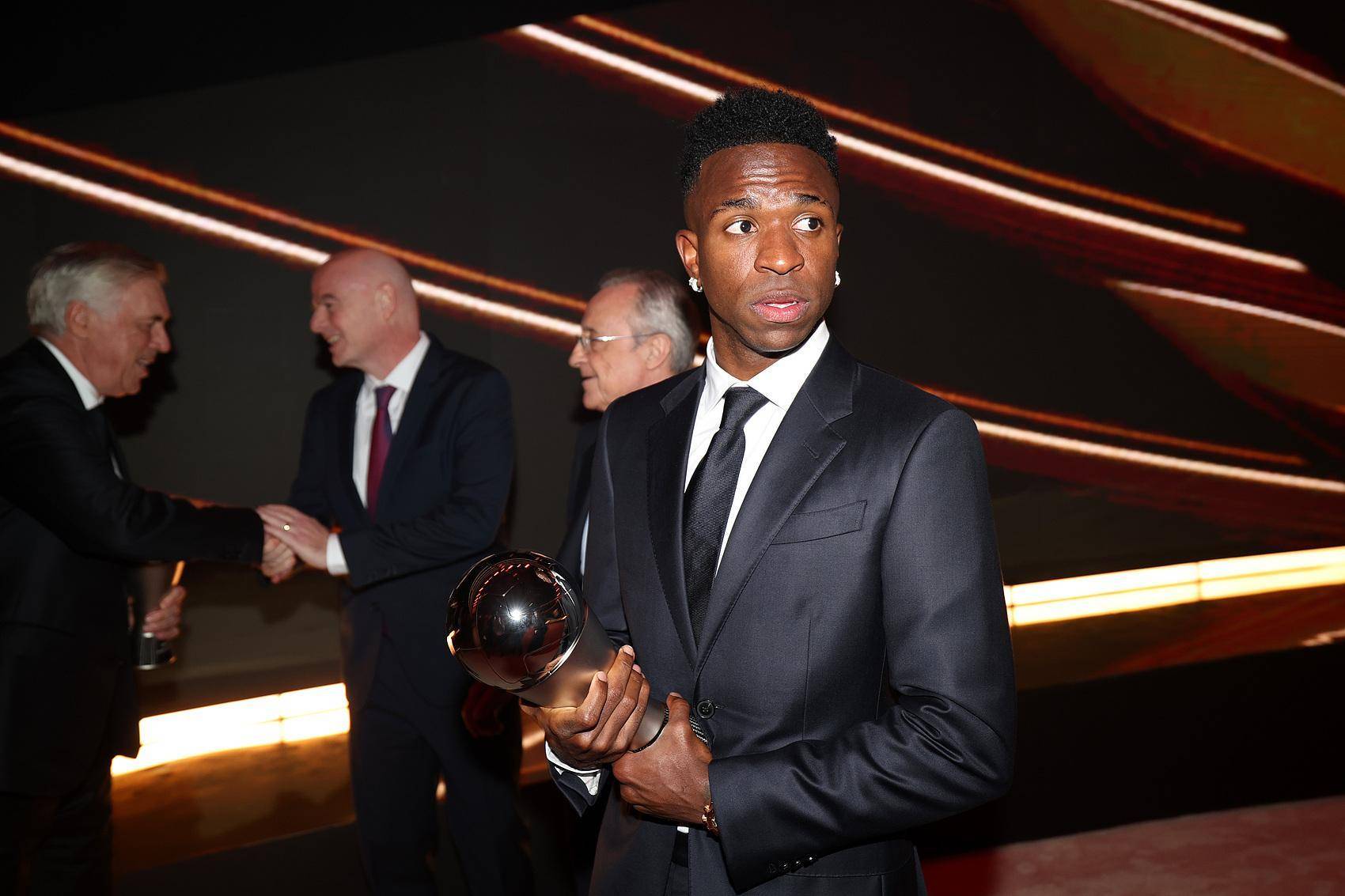 世界足球先生评选<strong></p>
<p>币网交易平台</strong>，梅西没投罗德里，C罗再次缺席投票