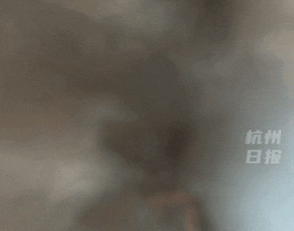 18秒飙到900℃<strong></p>
<p>币网交易平台</strong>！杭州人赶紧自查：不准入户！不准入户！不准入户！