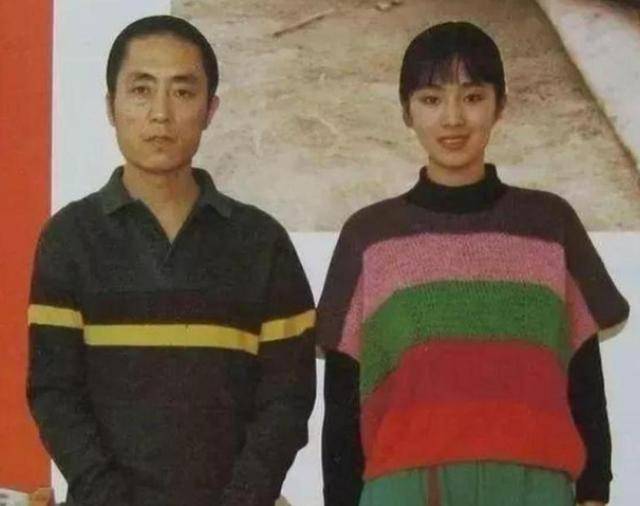 陈婷现实长什么样？路人镜头才是“照妖镜”<strong></p>
<p>一个交易平台</strong>，突然理解张艺谋了