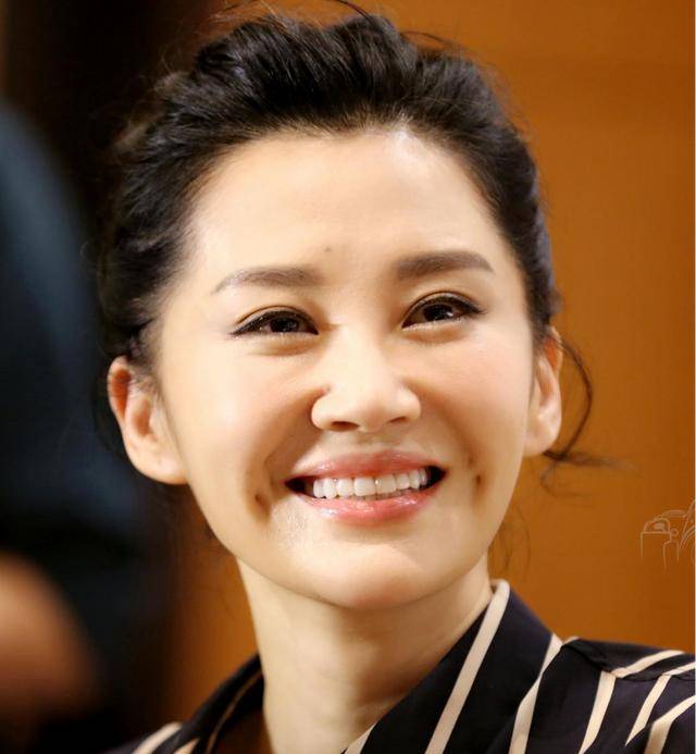 事实证明<strong></p>
<p>币圈平台</strong>，55岁“无人敢娶”的许晴，才是真正的人间清醒！