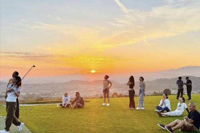 万万没想到<strong></p>
<p>币圈平台</strong>，“丁克”了半辈子的徐静蕾，如今却成了人生赢家