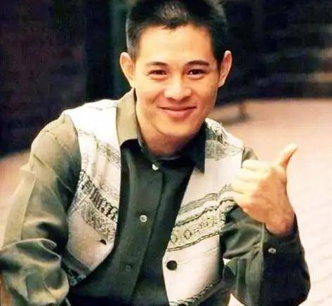 李连杰:后事一切从简<strong></p>
<p>数字虚拟资产货币交易平台</strong>，不用立碑也不用办丧事，树葬海葬都可以