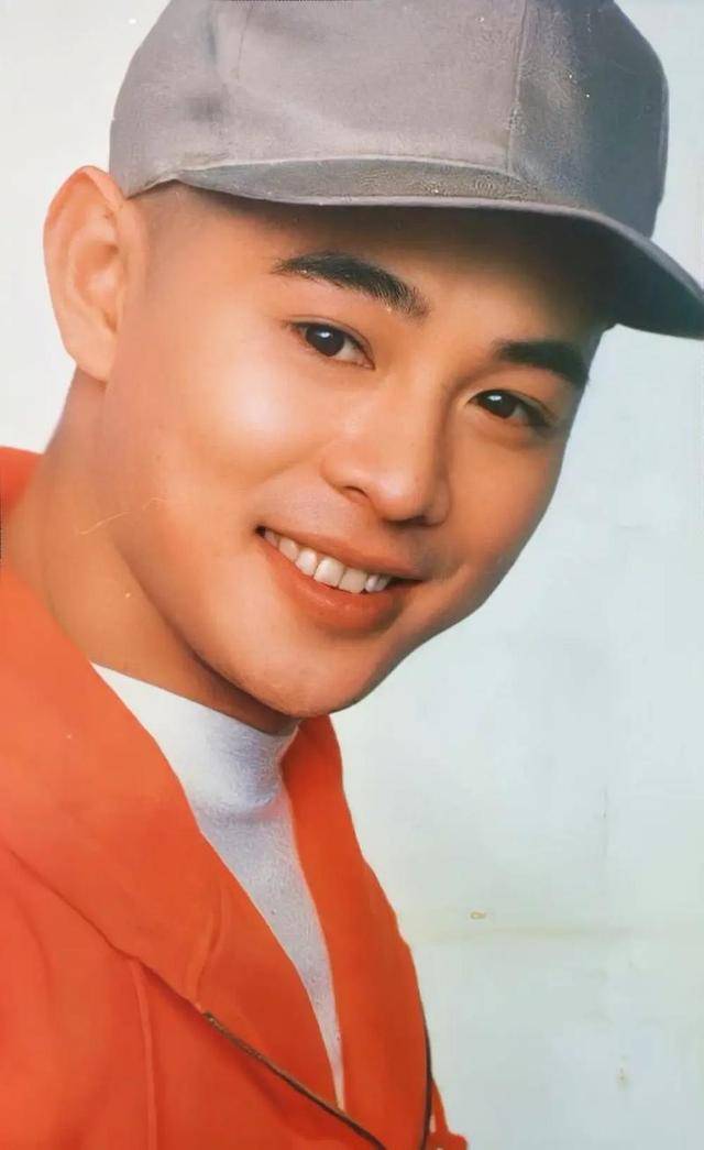 李连杰:后事一切从简<strong></p>
<p>数字虚拟资产货币交易平台</strong>，不用立碑也不用办丧事，树葬海葬都可以