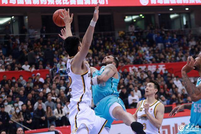 热血沸腾！青岛男篮最后三分钟14-0绝地翻盘<strong></p>
<p>交易服务平台</strong>，队史首次单赛季双杀辽宁