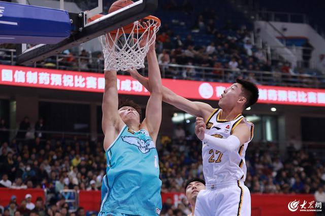 热血沸腾！青岛男篮最后三分钟14-0绝地翻盘<strong></p>
<p>交易服务平台</strong>，队史首次单赛季双杀辽宁