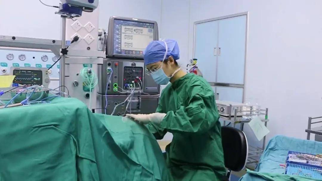 700°C<strong></p>
<p>交易服务平台</strong>！浙江男子瞬间失明！紧急提醒