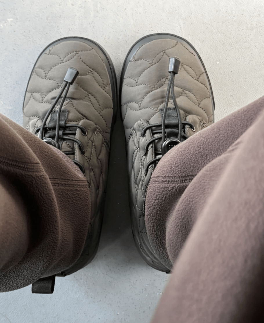 又丑又贵的网红棉鞋<strong></p>
<p>平台交易网站有哪些</strong>，一双上千却让中产抢疯