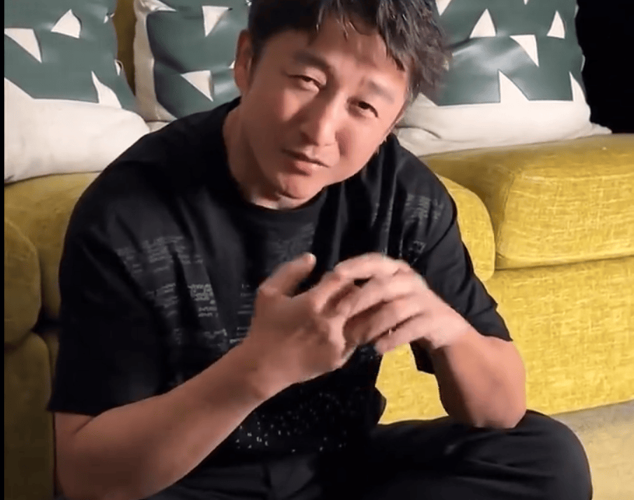 冲上热搜！邹市明否认“中年返贫”<strong></p>
<p>波菜币交易平台</strong>，曾称今年重返拳台