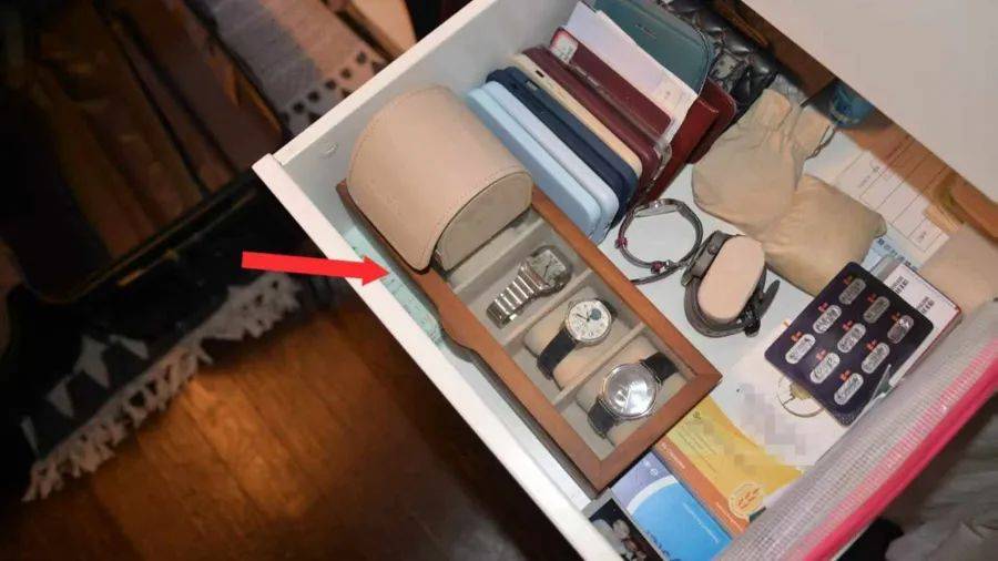 上海一家政阿姨上岗3天就说发烧乏力<strong></p>
<p>中币网交易平台</strong>，匆忙回家工资都没要！果然有蹊跷