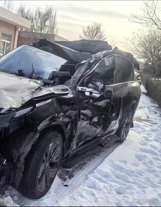 两个安全气囊都没弹开？男子驾“理想”追尾铲雪车<strong></p>
<p>数字币交易平台</strong>，颅骨骨折当场昏迷