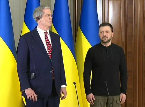 美国财政部长被泽连斯基的怒吼“吓到颤抖”<strong></p>
<p>加密货币交易平台排名</strong>？英媒：假消息